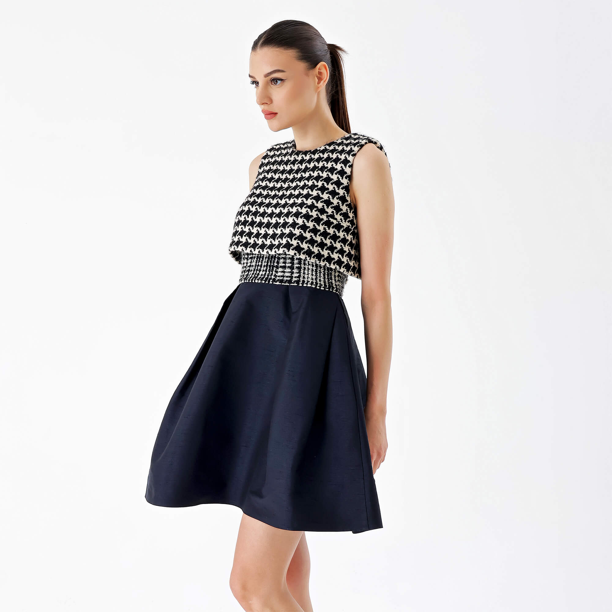 Christian Dior - Black&White Knitted Wool Dress